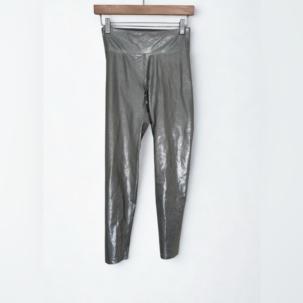 Heroine Sport Metallic Silver Leggings